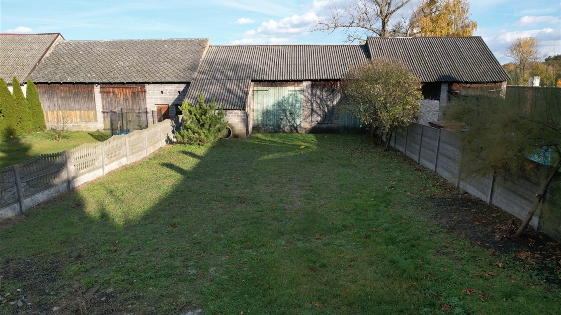 Działka na sprzedaż