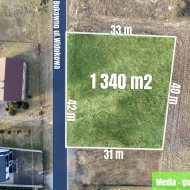 Działka na sprzedaż