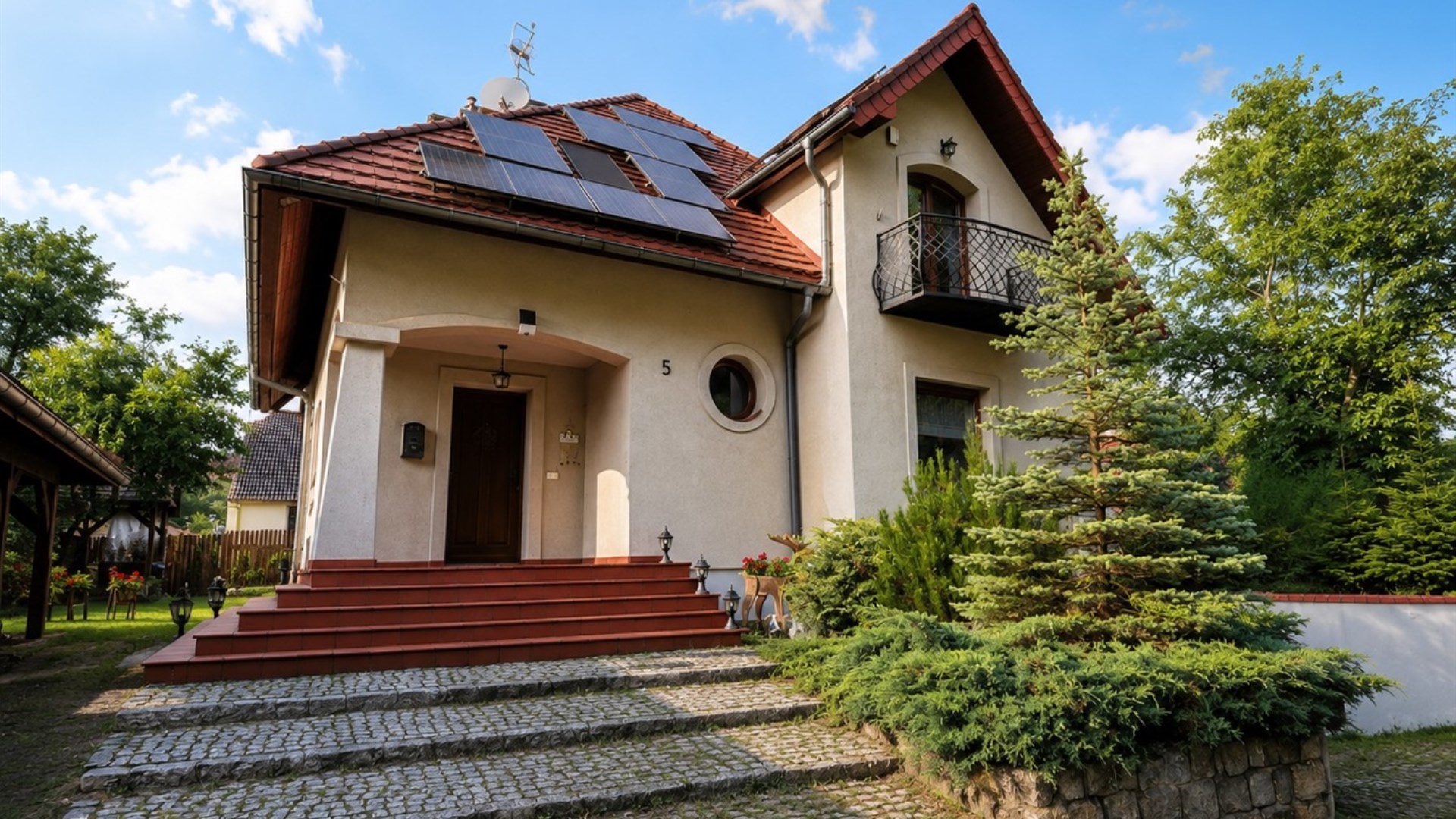 Dom na sprzedaż