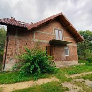 Dom na sprzedaż